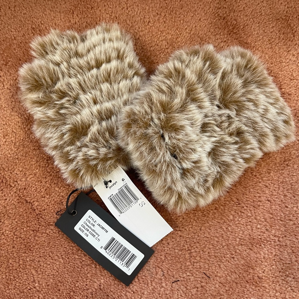 jocelyn Faux Fur Mittens in Light Brown